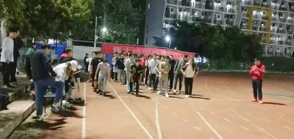 46c357fc1f924713bd4d978713837fb1.jpg 46c357fc1f924713bd4d978713837fb1.jpg