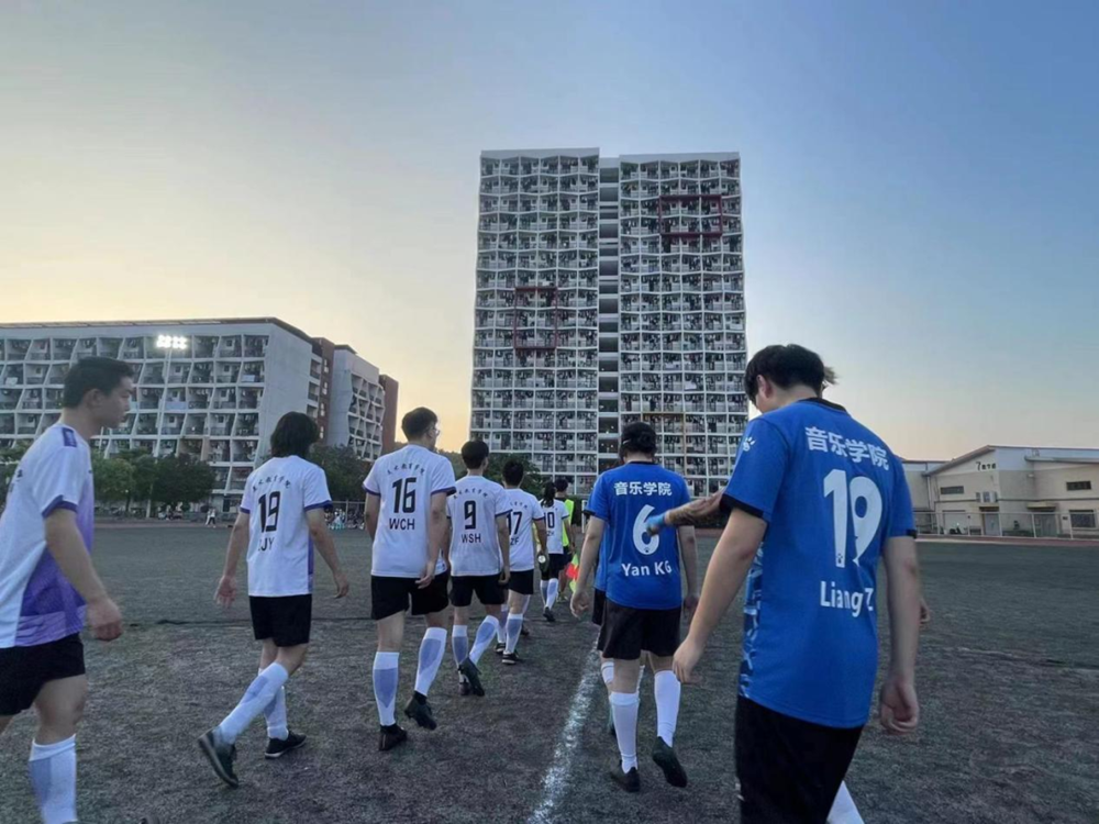 c1f93b49caaf432c8d09ef4b3d6db306.png c1f93b49caaf432c8d09ef4b3d6db306.png